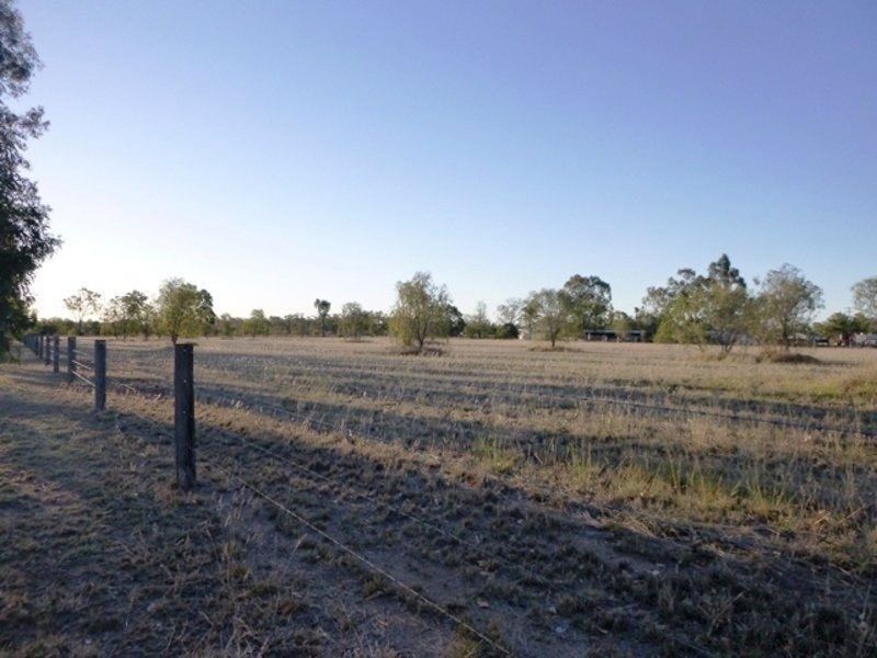 255 Windmill Road, Chinchilla QLD 4413