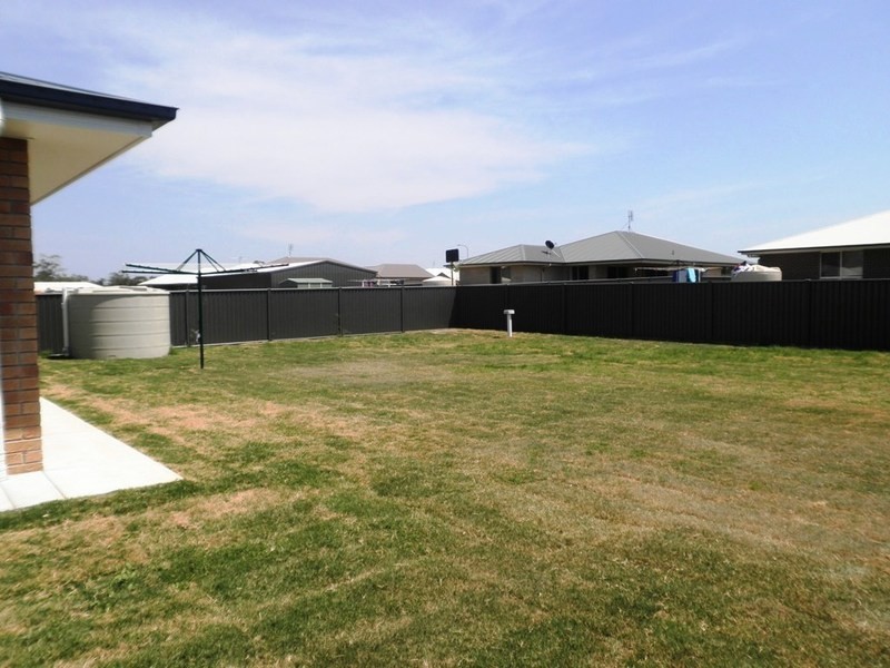 23 Cameron St, Chinchilla QLD 4413