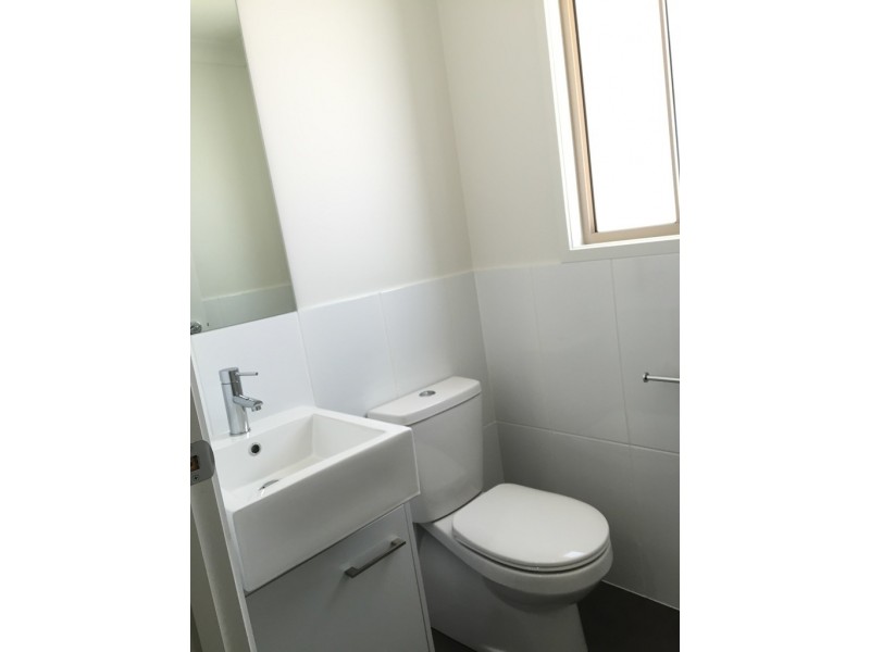 2/21 Dudley Street, Chinchilla QLD 4413