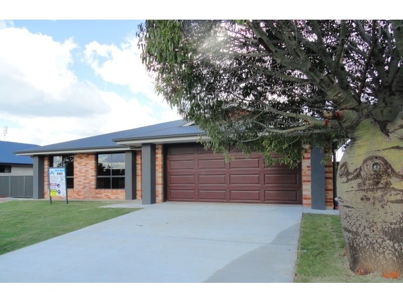 67 Gaske Lane, Chinchilla QLD 4413