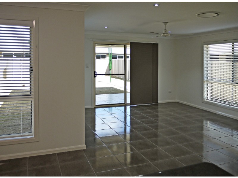 2/38  Gormleys Road, Chinchilla QLD 4413