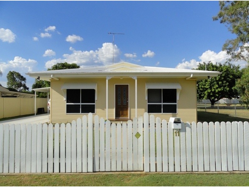 11 Nevell, Chinchilla QLD 4413