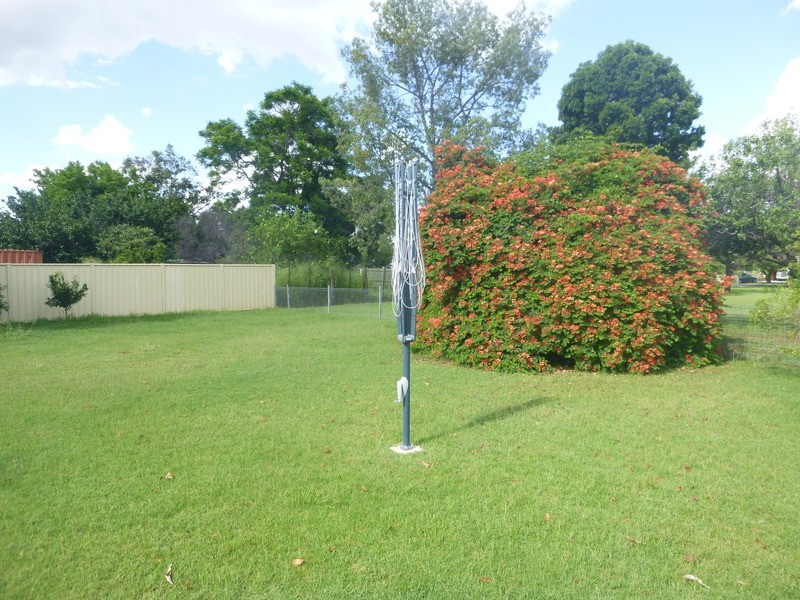 11 Nevell, Chinchilla QLD 4413