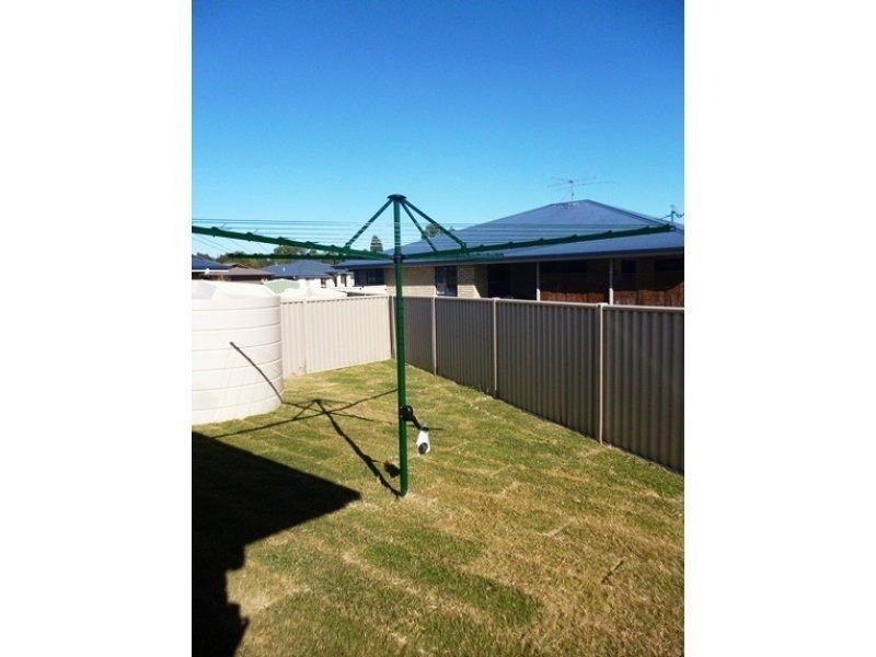 70 Sommerfeld Crescent, Chinchilla QLD 4413