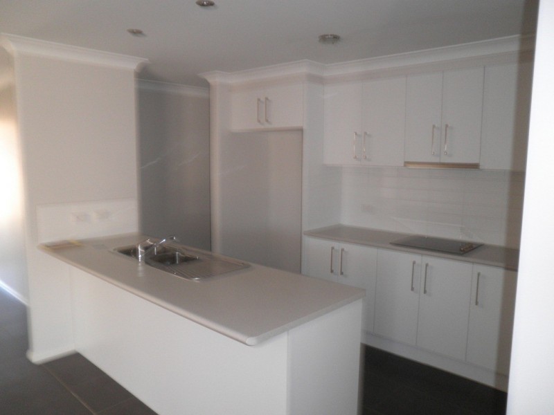 28 Sommerfeld Cres, Chinchilla QLD 4413