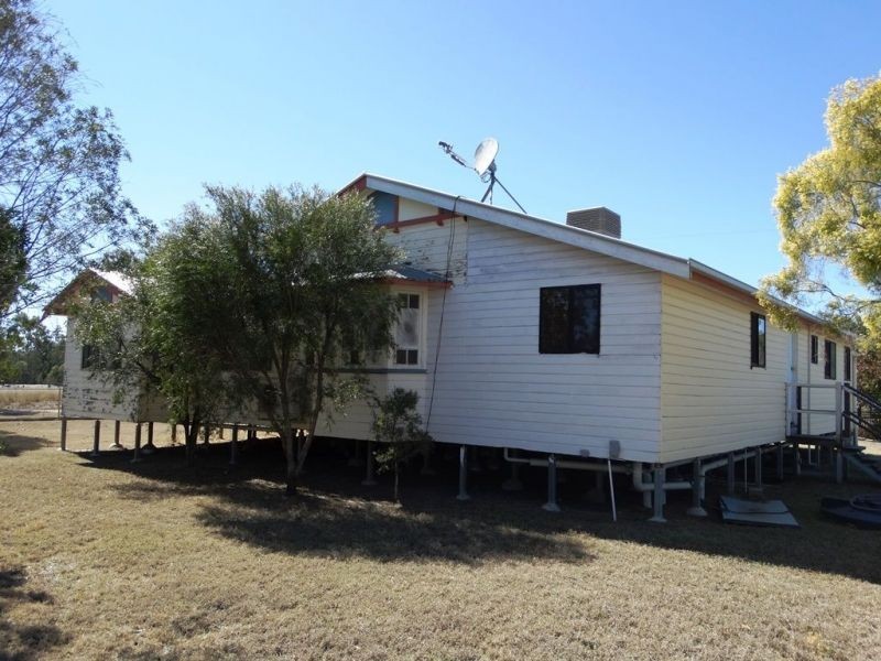 1479 Beelbee Road, Kogan QLD 4406