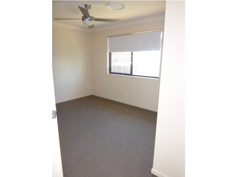 10 Bridgeman Parade, Chinchilla QLD 4413