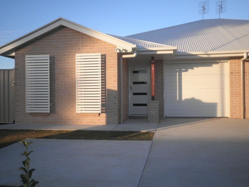 Unit 1/3 Platz Street, Chinchilla QLD 4413