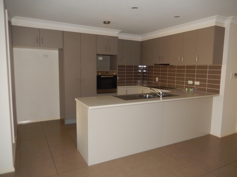 44 Sommerfeld Crescent, Chinchilla QLD 4413