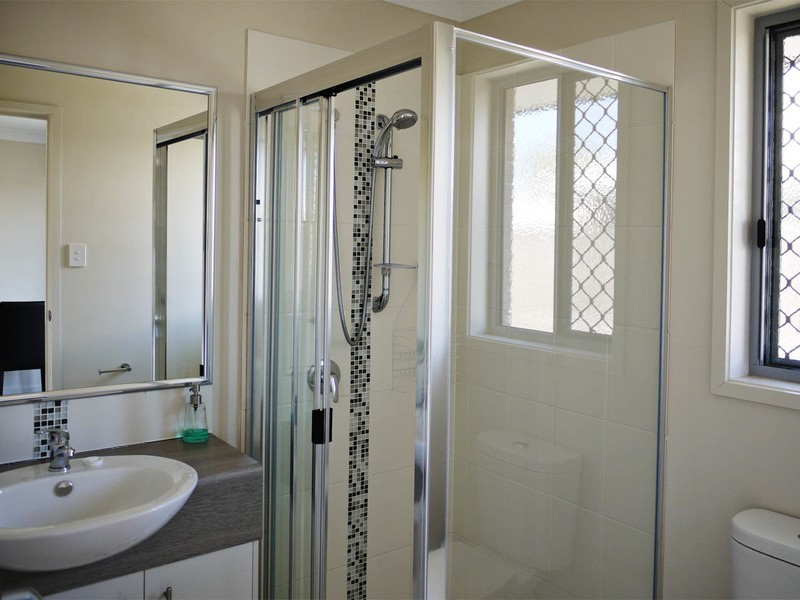 3 Hughes Avenue, Chinchilla QLD 4413