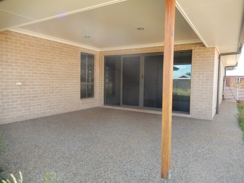 44 Sommerfeld Crescent, Chinchilla QLD 4413