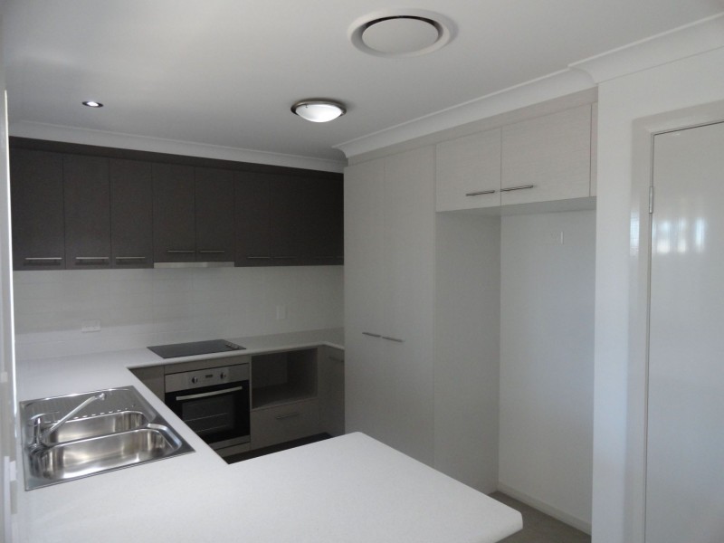 3, 4, 7 & 8/104 – 106 Windmill Road, Chinchilla QLD 4413