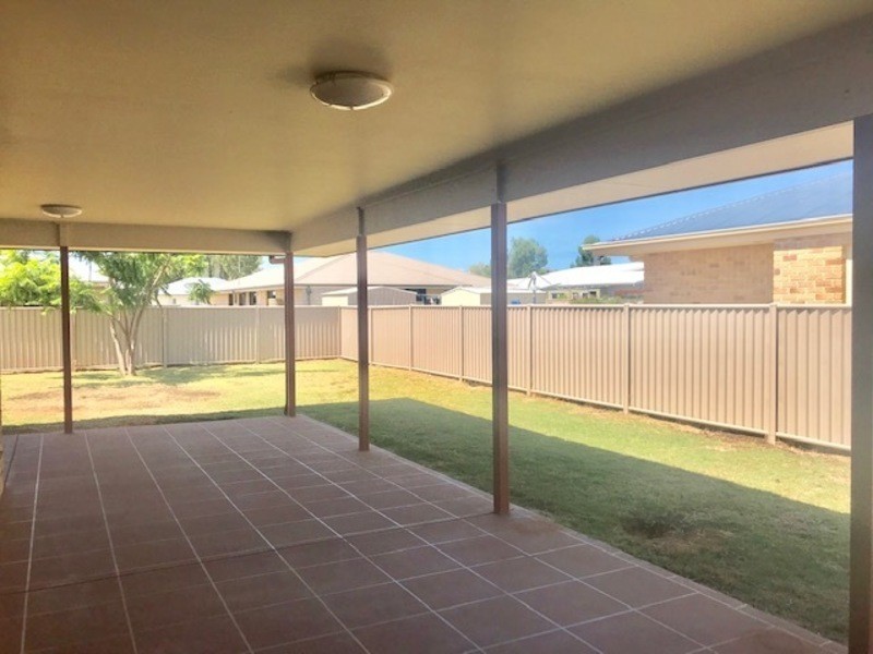 20 Sommerfeld Crescent, Chinchilla QLD 4413