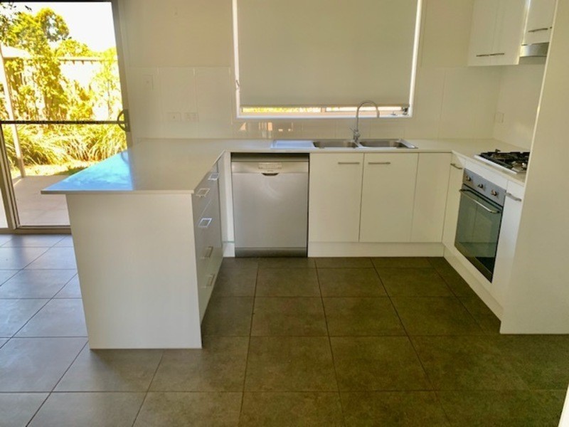 2/21 Dudley Street, Chinchilla QLD 4413