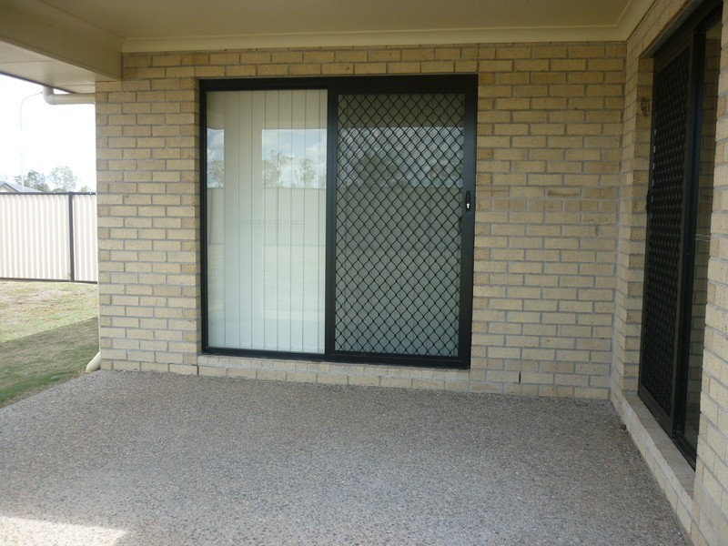 8 Mckenzie Street, Chinchilla QLD 4413