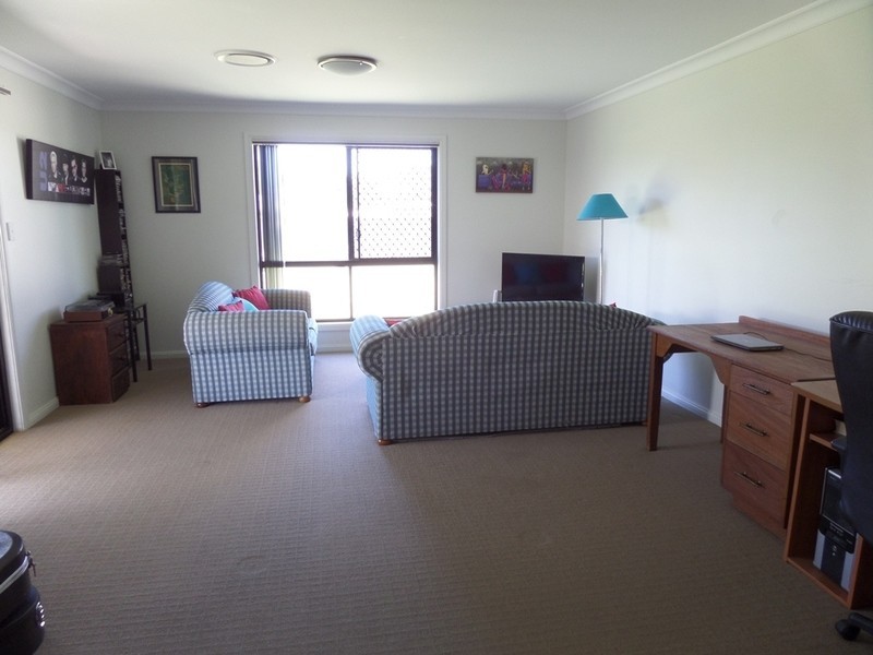 19 Sommerfeld Crescent, Chinchilla QLD 4413