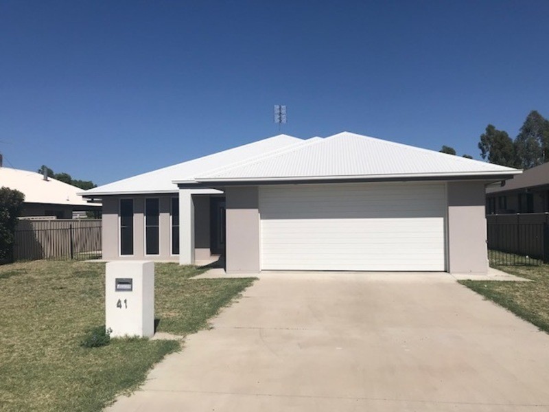 41 Sommerfeld Crescent, Chinchilla QLD 4413