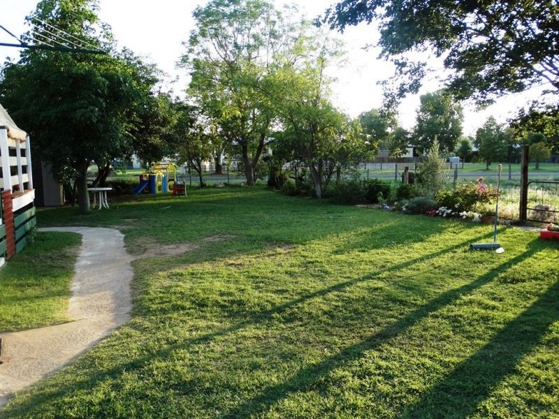 5 Wilson Street, Condamine QLD 4416