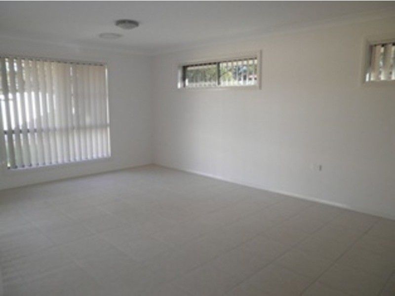 35 Ellem Dr, Chinchilla QLD 4413
