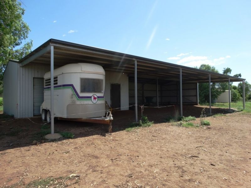 320 ACRES 729 Red Hill Road, Chinchilla QLD 4413