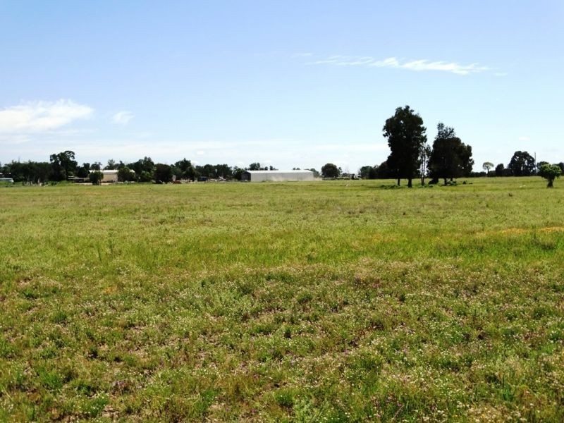 320 ACRES 729 Red Hill Road, Chinchilla QLD 4413