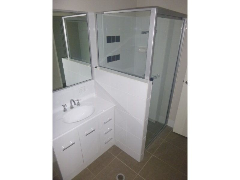 2/103 Zeller Street, Chinchilla QLD 4413