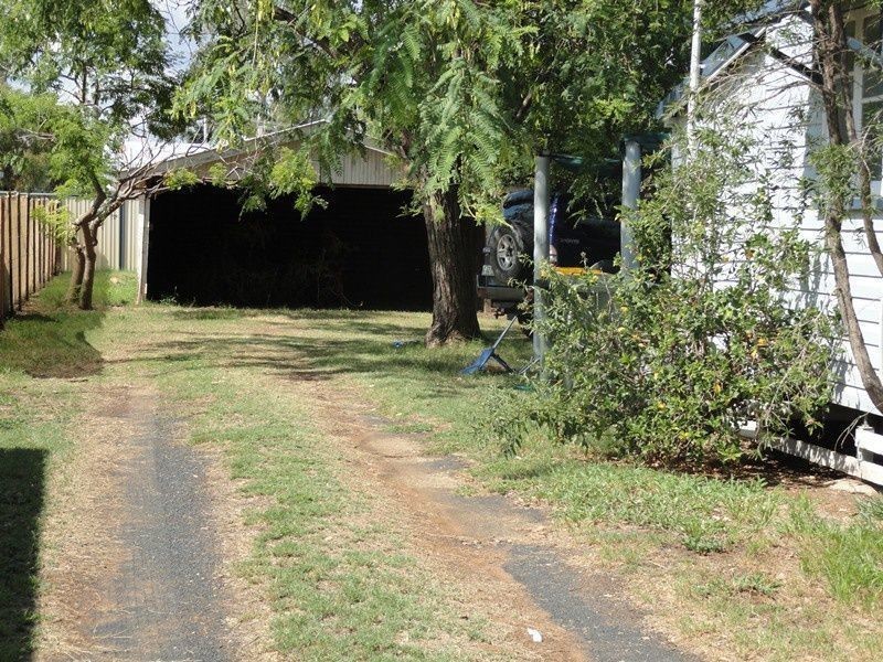 91 Middle, Chinchilla QLD 4413