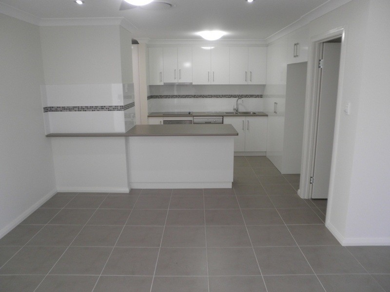 2/2 Sheridan St, Chinchilla QLD 4413