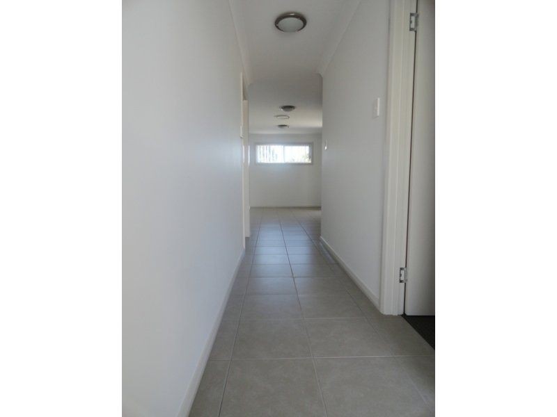 3/104-106 Windmill Road, Chinchilla QLD 4413