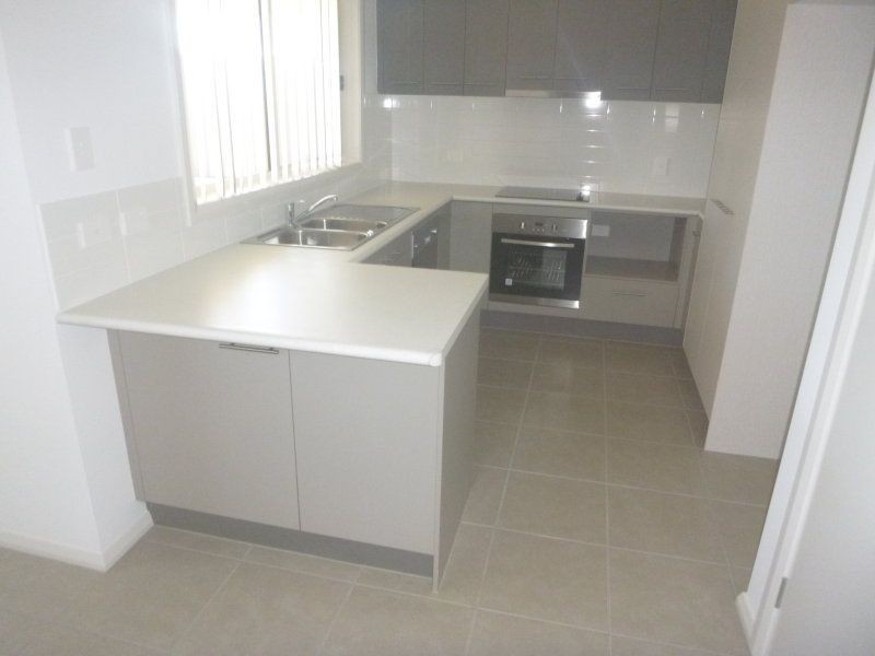 3/104-106 Windmill Road, Chinchilla QLD 4413
