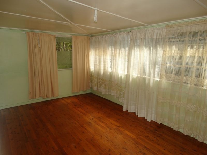 28 Barber Street, Chinchilla QLD 4413