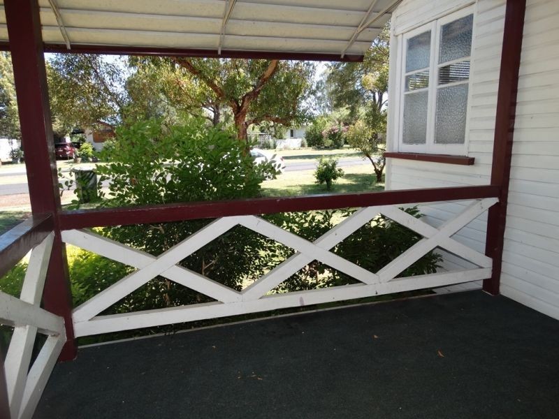 28 Barber Street, Chinchilla QLD 4413