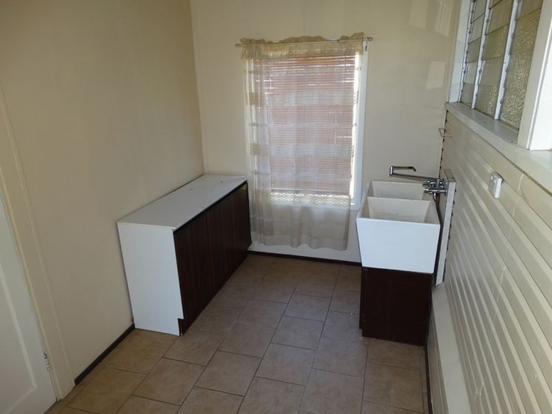 28 Barber Street, Chinchilla QLD 4413