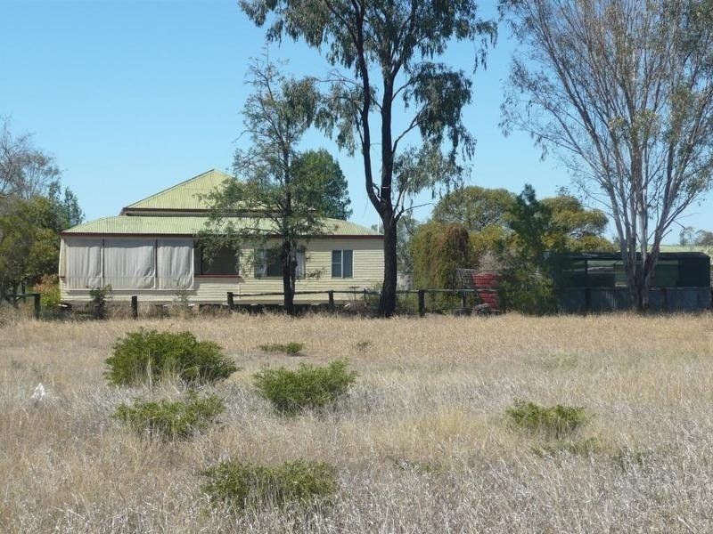 38672 Leichhardt Highway, Miles QLD 4415