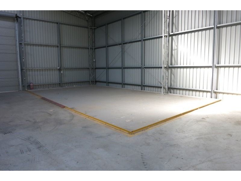 33 Emmerson Street, Chinchilla QLD 4413