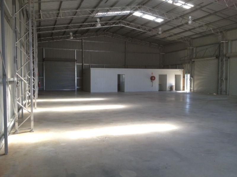 33 Emmerson Street, Chinchilla QLD 4413