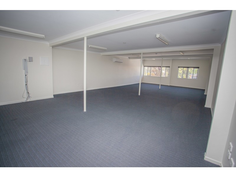 25 Bell Street, Chinchilla QLD 4413