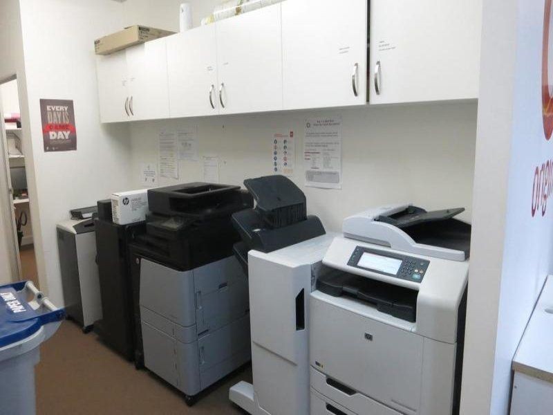 A & B/1 to 7 Warrego Highway, Chinchilla QLD 4413