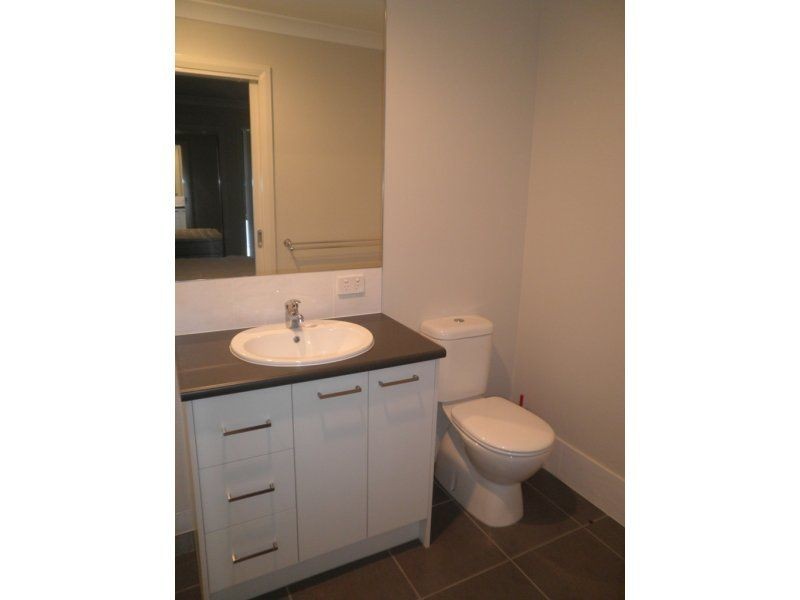 B/38 Cameron Street, Chinchilla QLD 4413