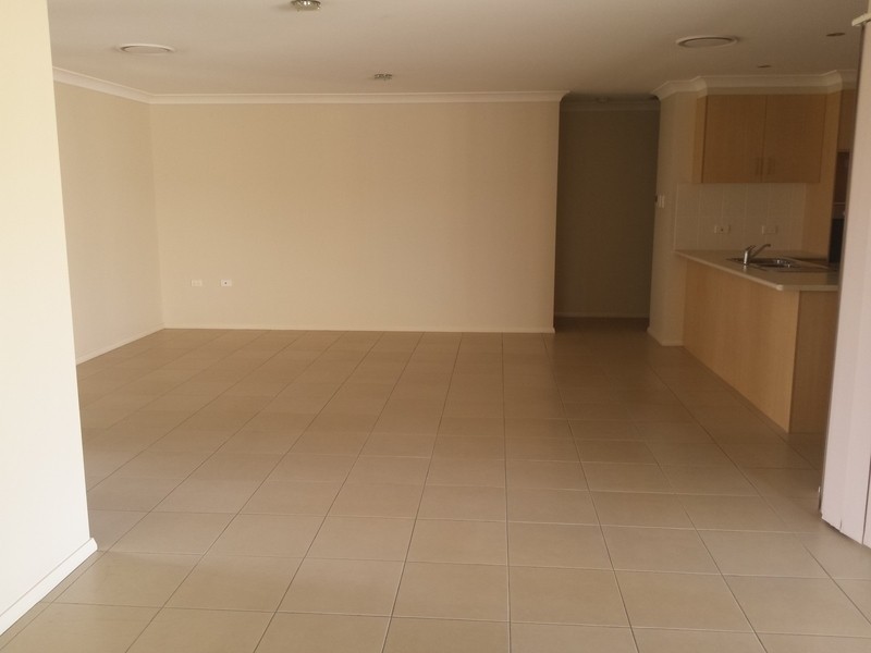 75 Sommerfeld Cr, Chinchilla QLD 4413