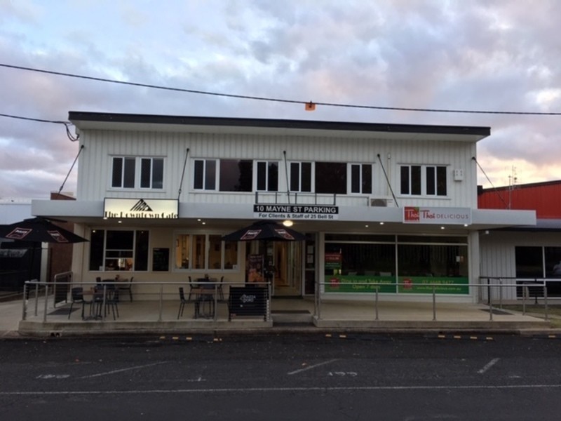 3 & 4/25 Bell Street, Chinchilla QLD 4413