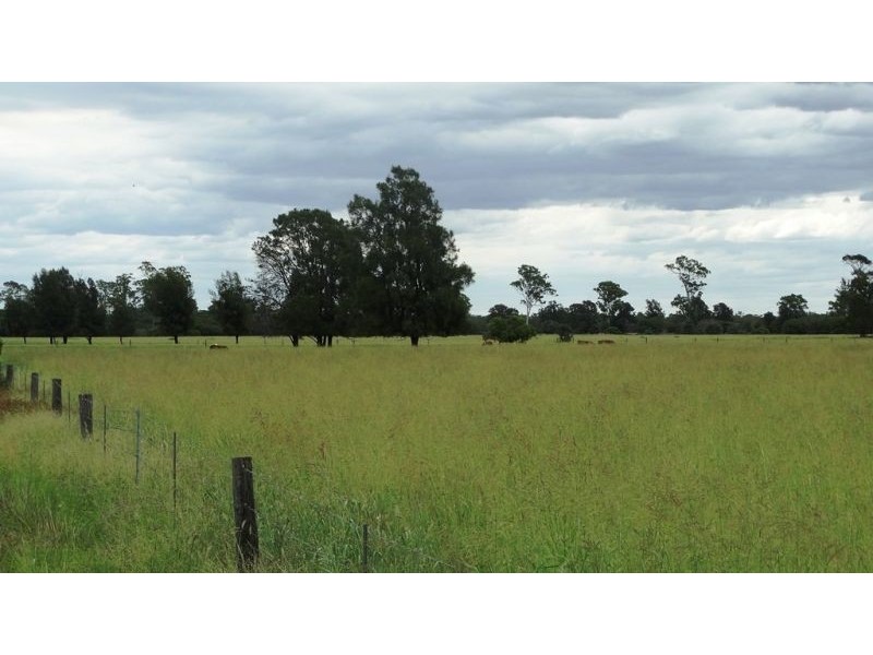 Rangeview & Melrose 1279 Acres, Chinchilla QLD 4413