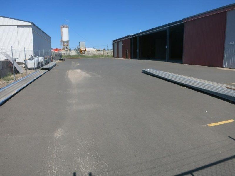 33-35 Cooper Street, Chinchilla QLD 4413