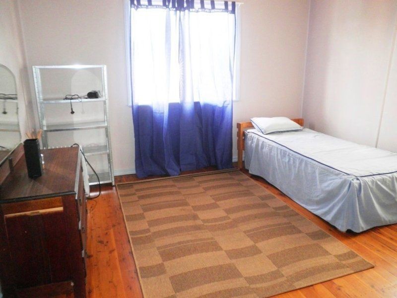 13 Claydon Street, Chinchilla QLD 4413