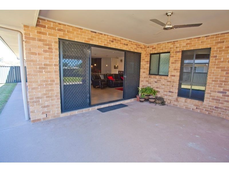 65 Sommerfeld Crescent, Chinchilla QLD 4413
