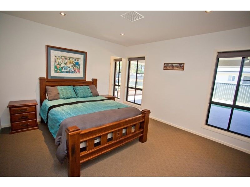 65 Sommerfeld Crescent, Chinchilla QLD 4413