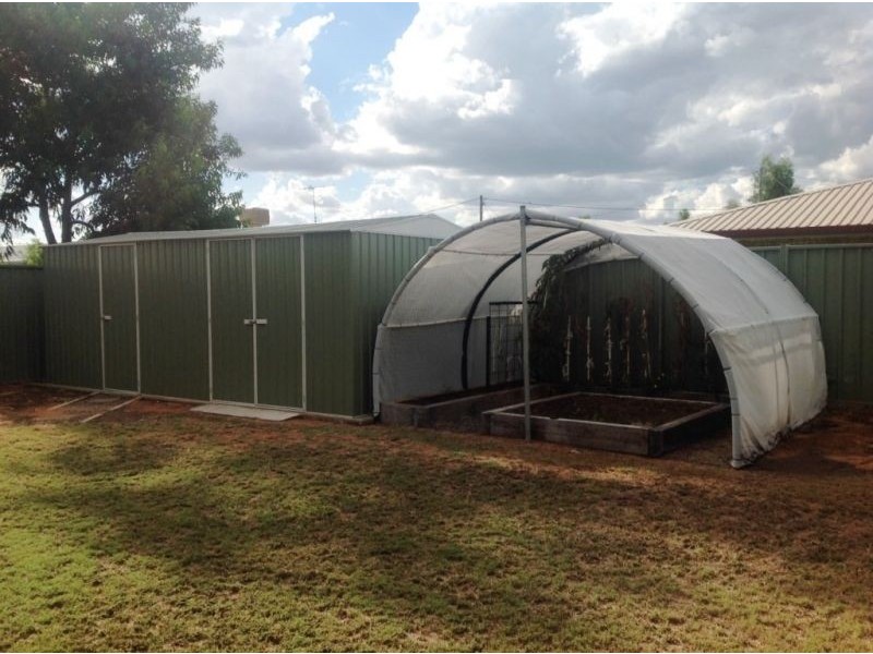 105 Oak Street, Chinchilla QLD 4413