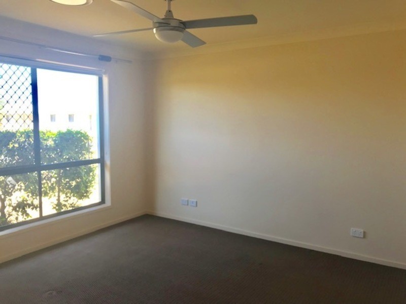 10 Bridgeman Parade, Chinchilla QLD 4413