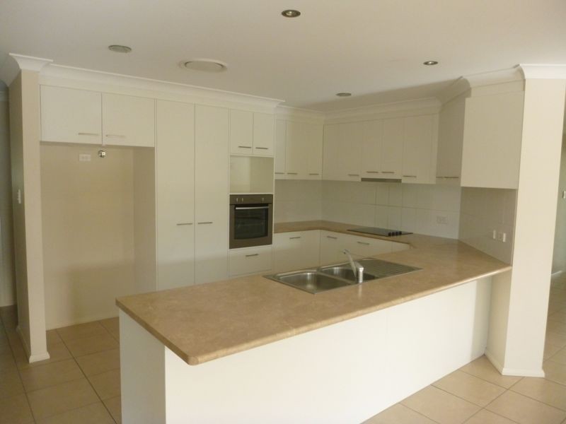 16 Gower Street, Chinchilla QLD 4413