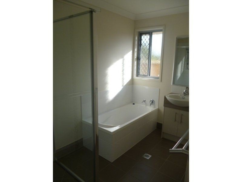 12 Pilkington Street, Chinchilla QLD 4413